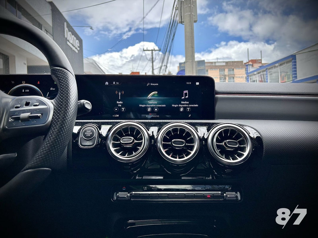 MERCEDES BENZ AMG A 35 4MATIC