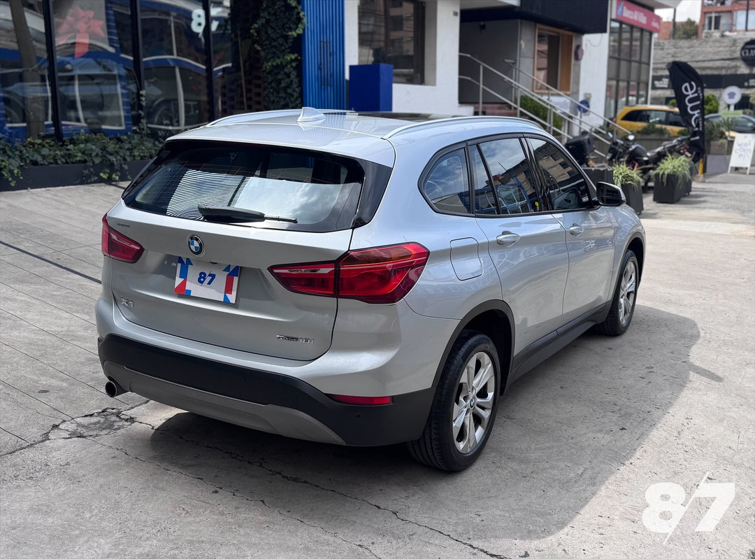 BMW X1 SDRIVE 18I