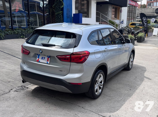 BMW X1 SDRIVE 18I