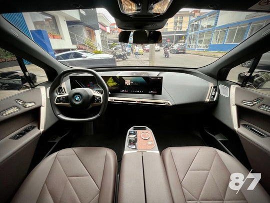 BMW IX XDRIVE40 ATELLIER