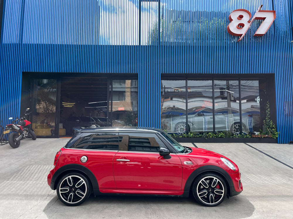 MINI JOHN COOPER WORKS