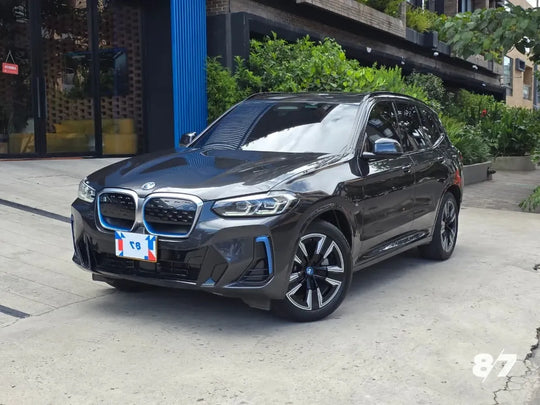 BMW IX3 M SPORT
