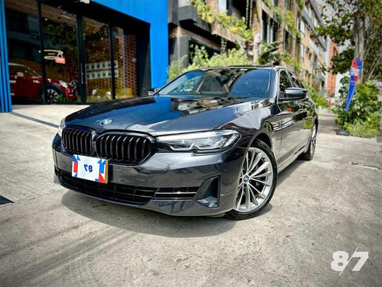 BMW 530i