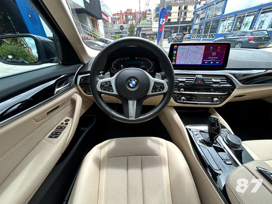 BMW 530i