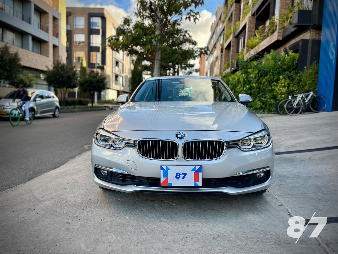 BMW SERIE 3 320I