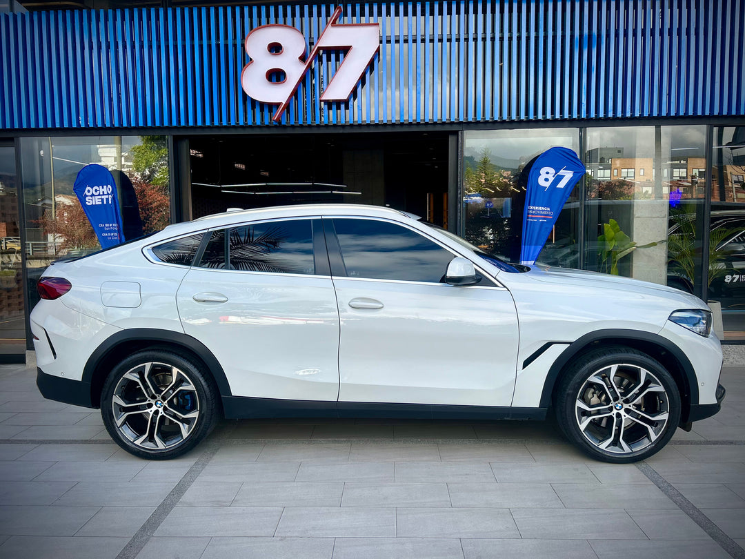 BMW X6 XDRIVE40I