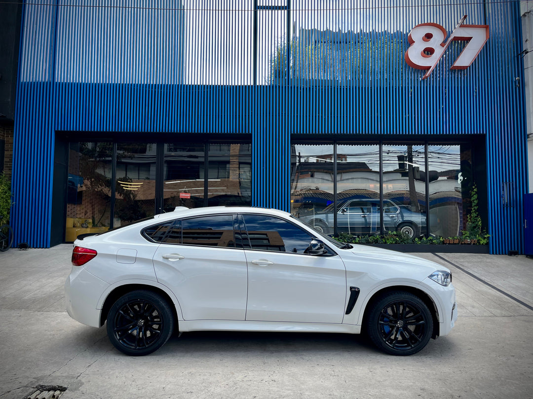 BMW X6M XDRIVE