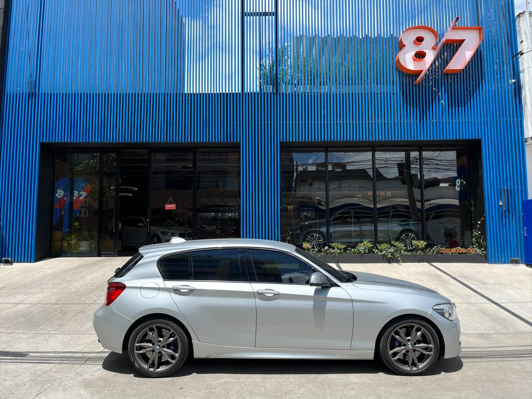 BMW SERIE 1 M135I 5 TUERER