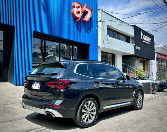 BMW X3 XDRIVE 30I