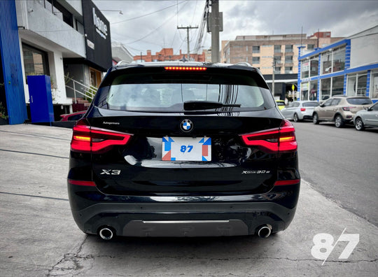 BMW  X3 XDRIVE 30E