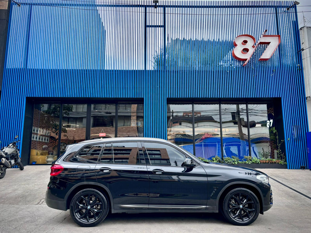 BMW  X3 XDRIVE 30E