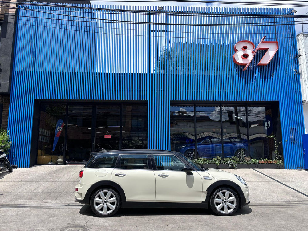 MINI COOPER S CLUBMAN