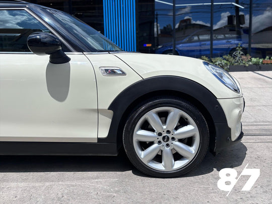 MINI COOPER S CLUBMAN