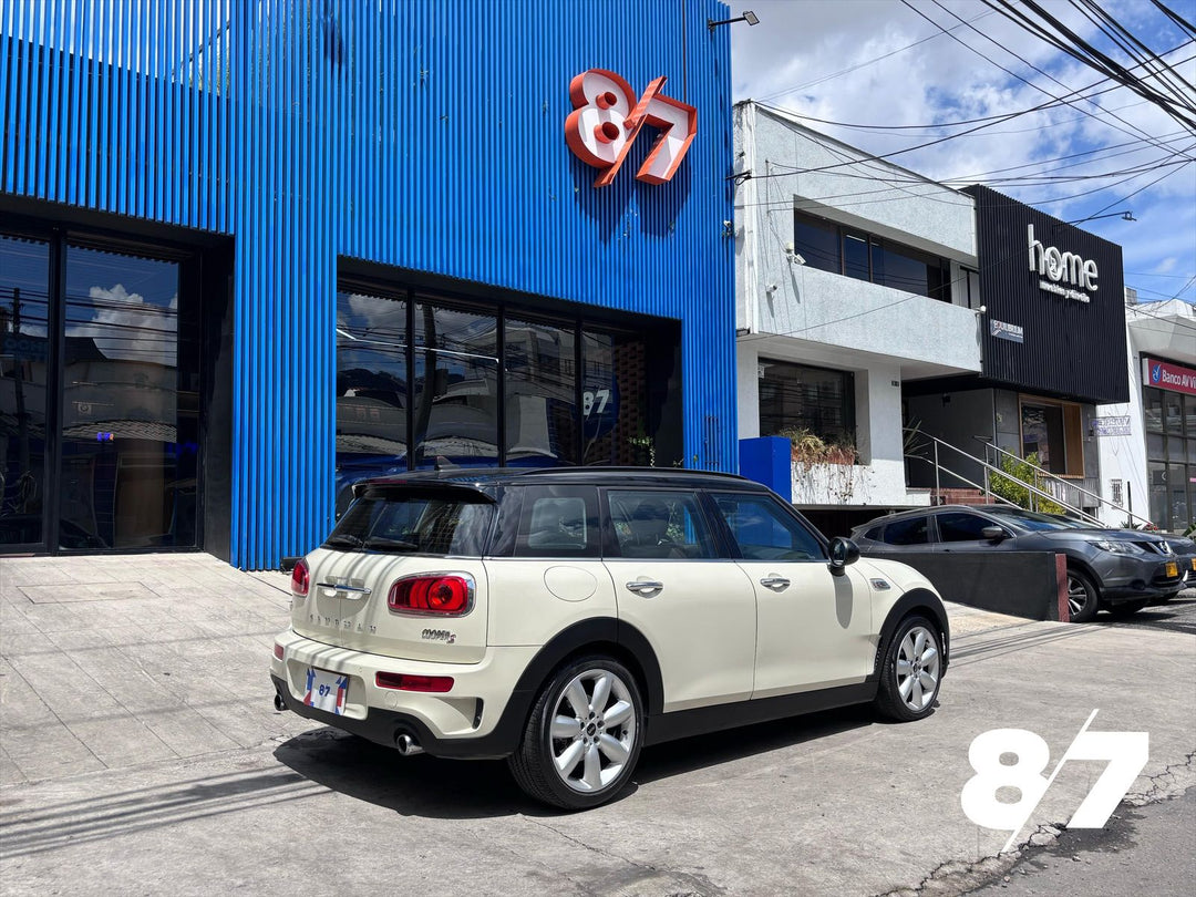 MINI COOPER S CLUBMAN