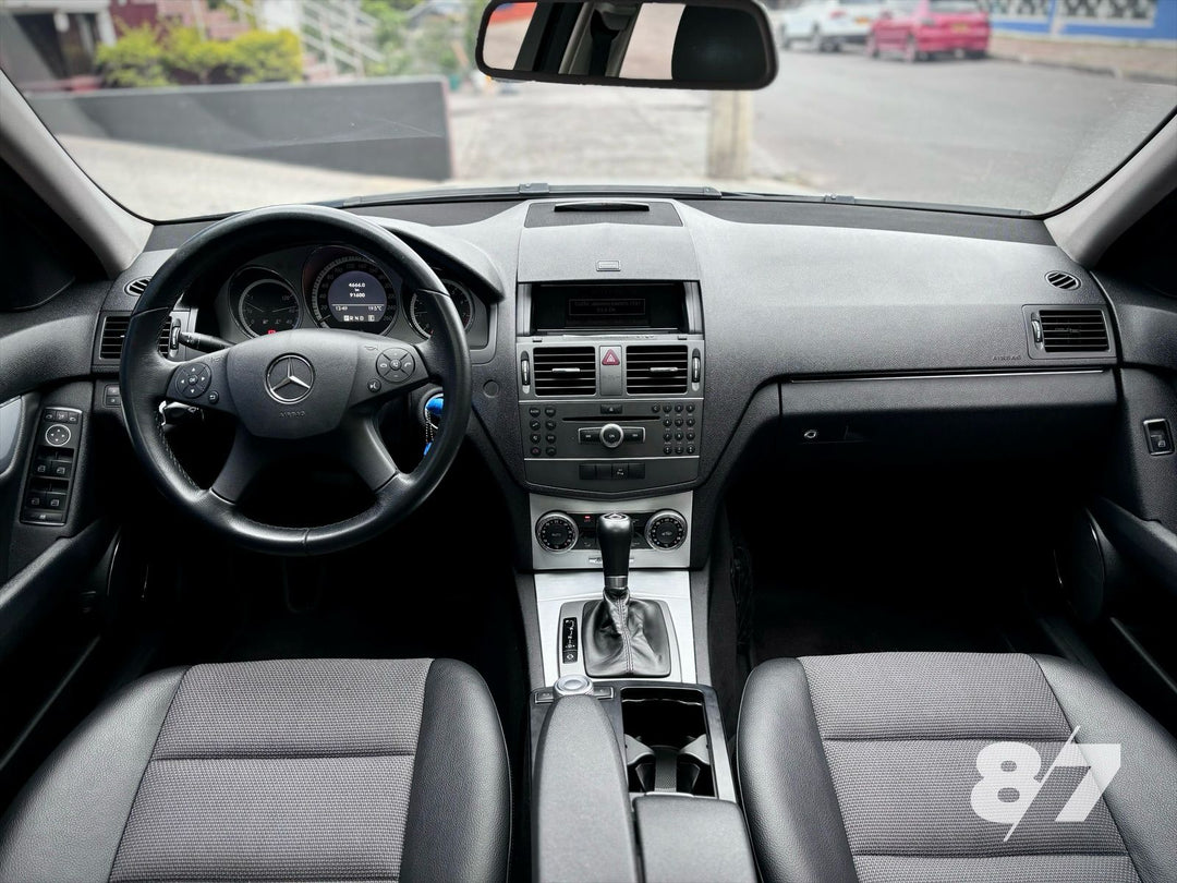 MERCEDES BENZ C 200 CGI