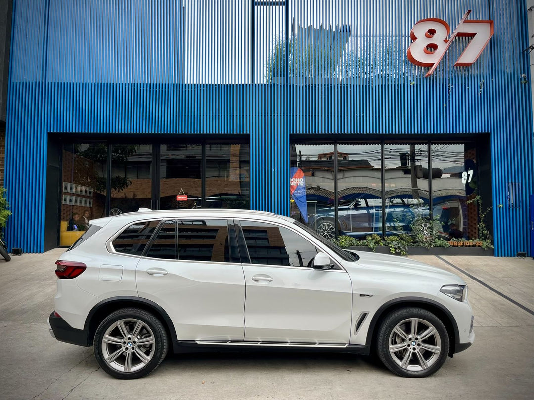 BMW X5 XDRIVE 45E PLUG IN HYBRID
