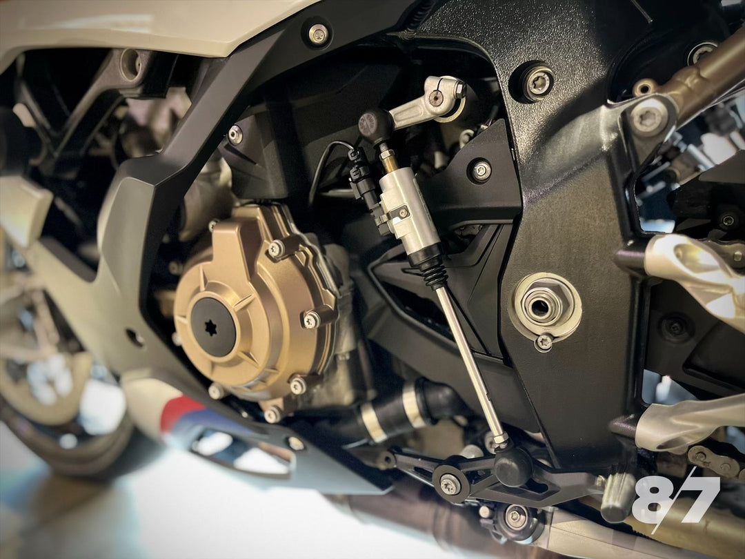 DUCATI MONSTER