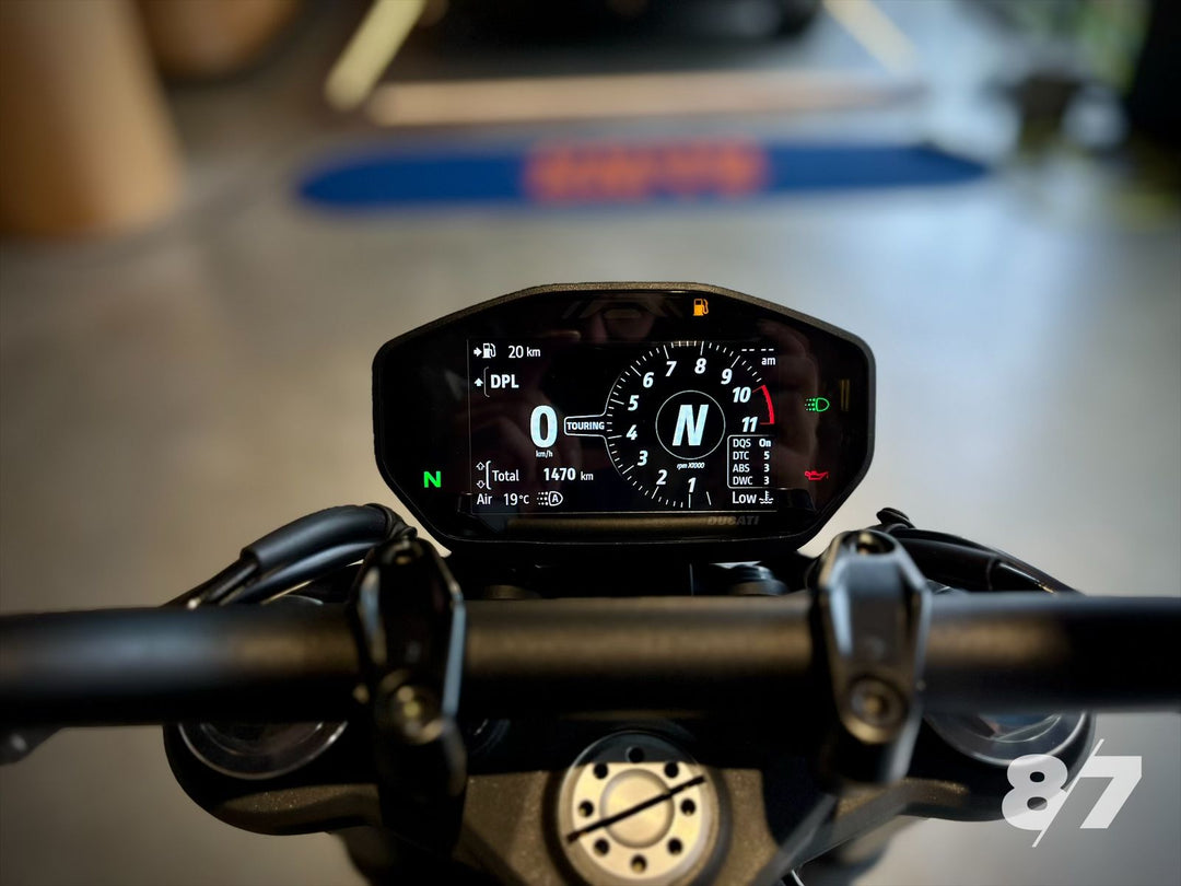 DUCATI MONSTER