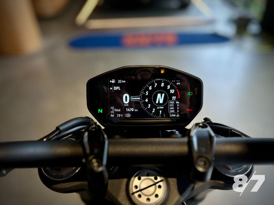 DUCATI MONSTER