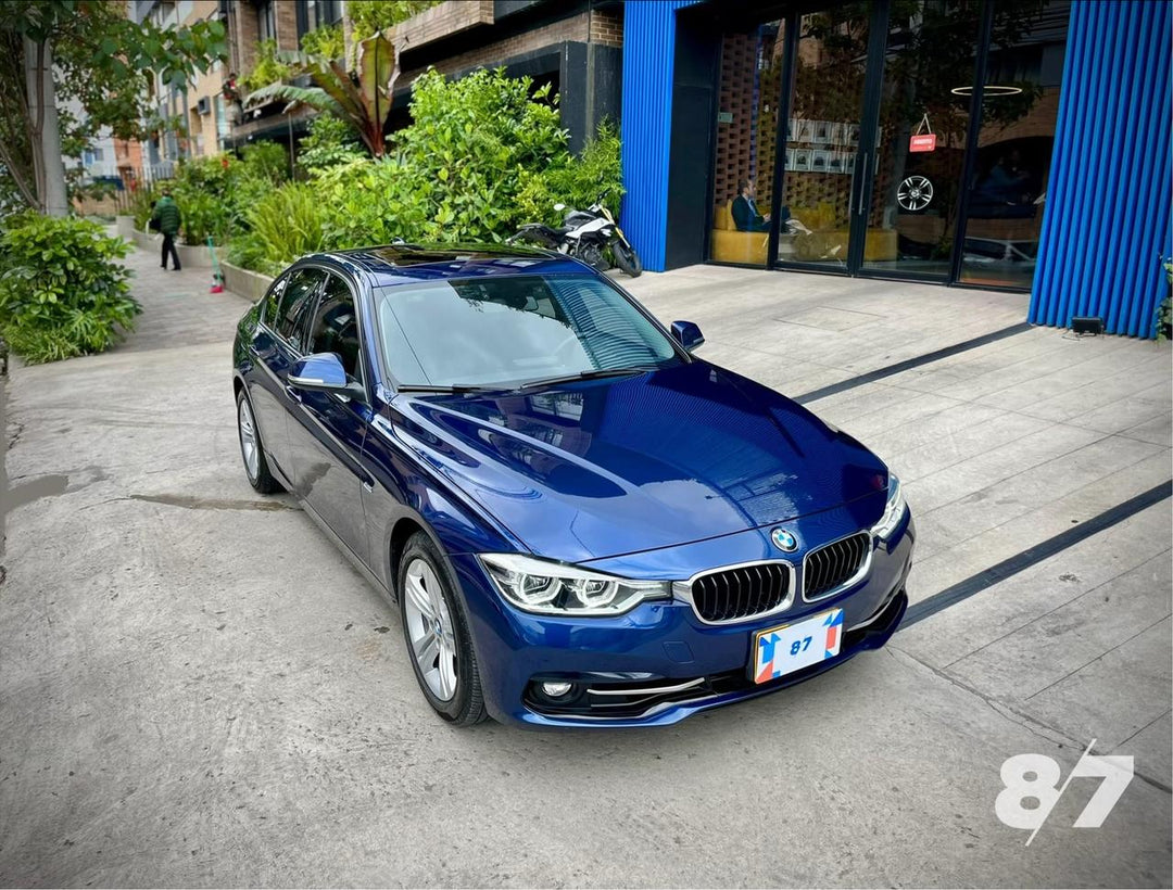 BMW 320i