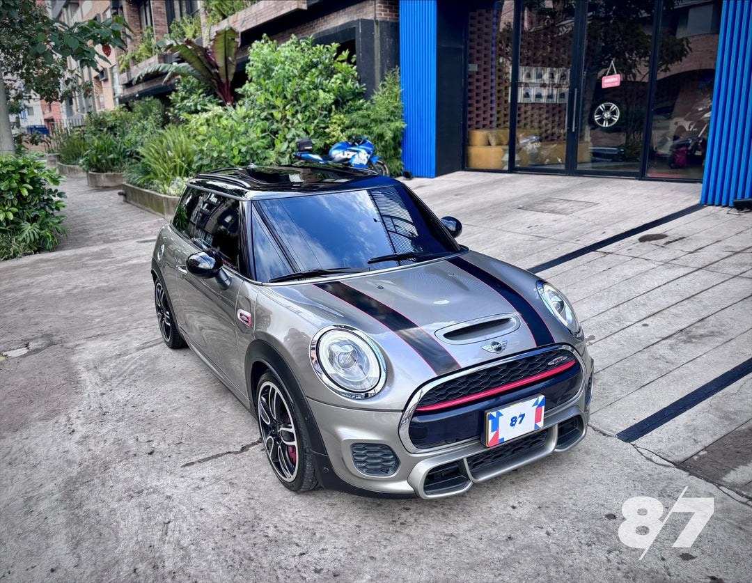 MINI JOHN COOPER WORKS
