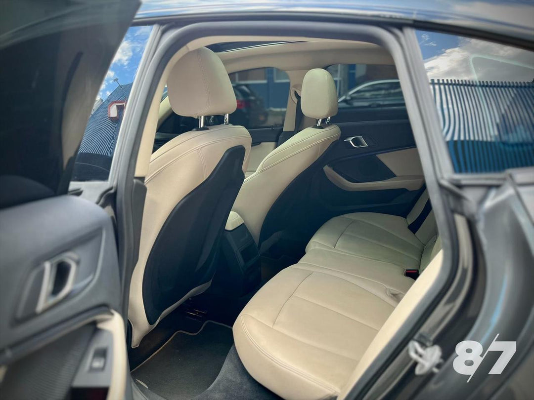 BMW 220i GRAN COUPE