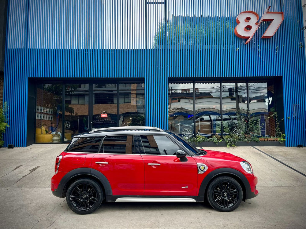 MINI COUNTRYMAN  SE ALL 4 HIBRID