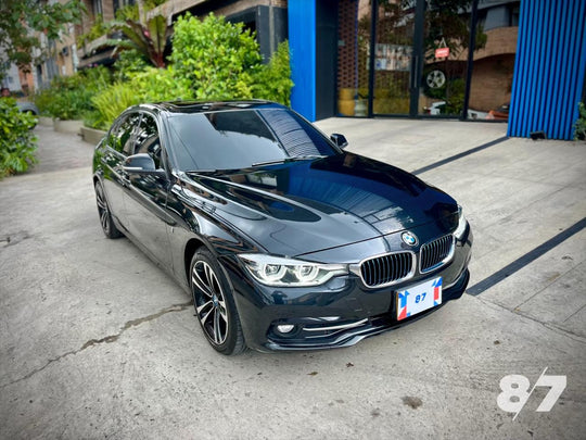 BMW 330e HIBRÍDO