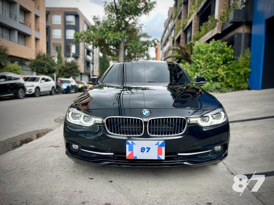BMW 330e HIBRÍDO