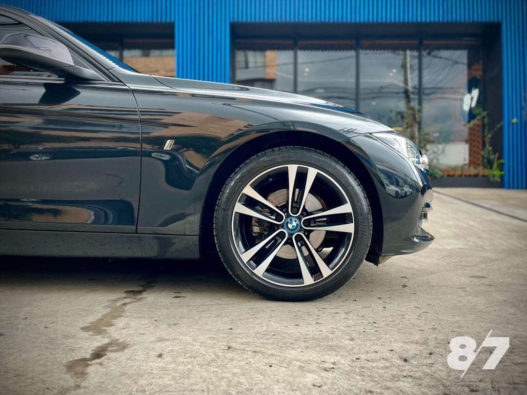BMW 330e HIBRÍDO