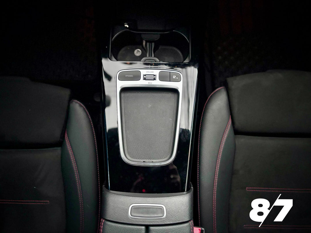 MERCEDES BENZ A 35 AMG 4MATIC LINE HYBRID