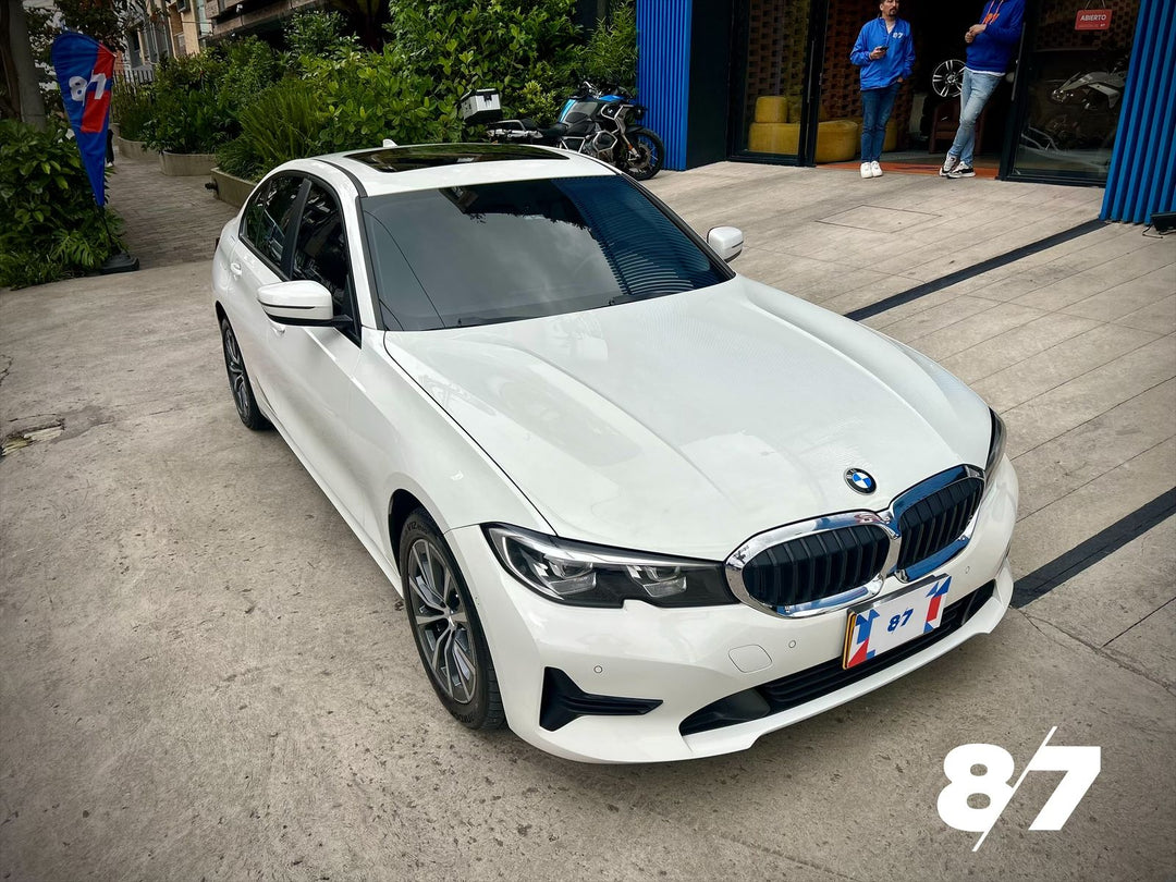 BMW 330E PLUG-IN HYBRID