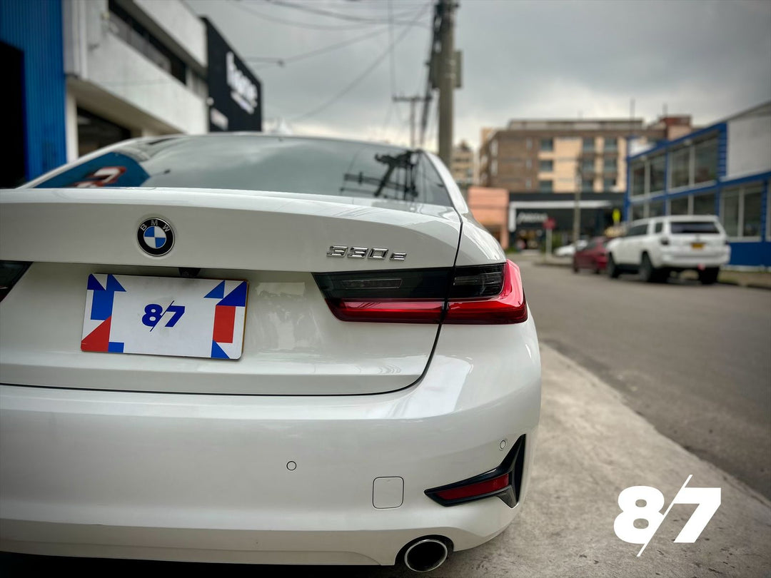 BMW 330E PLUG-IN HYBRID