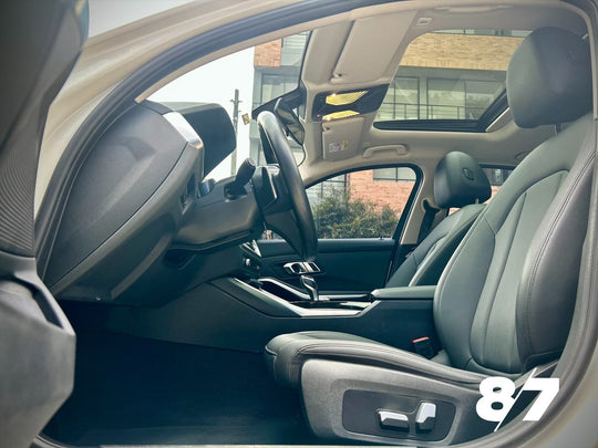 BMW 330E PLUG-IN HYBRID