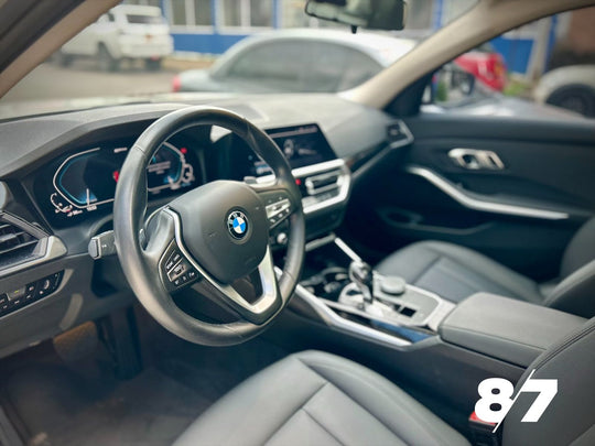 BMW 330E PLUG-IN HYBRID