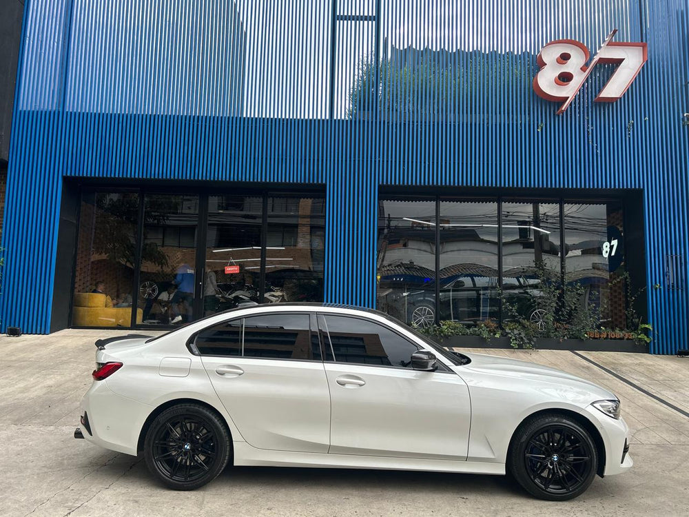 BMW 330I SPORTLINE