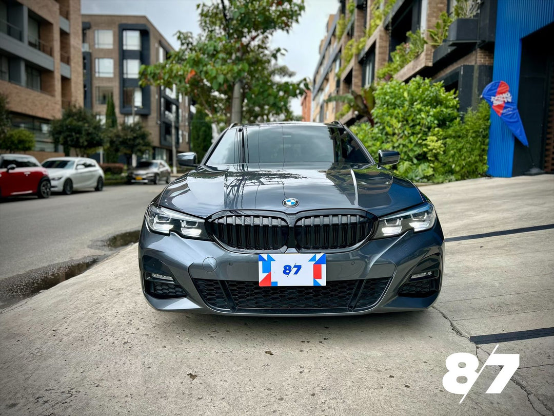 BMW 330i Touring