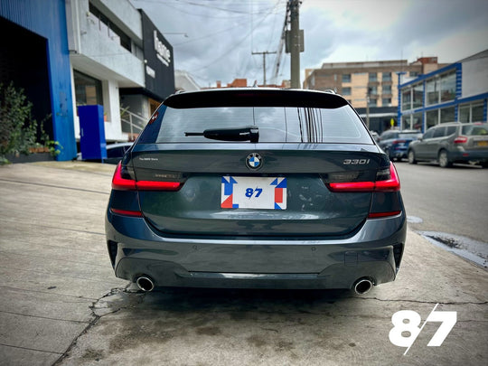BMW 330i Touring