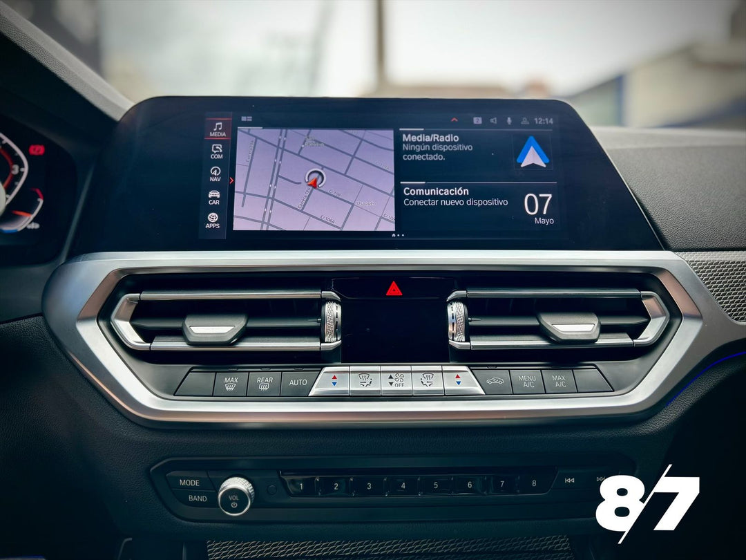BMW 330i Touring
