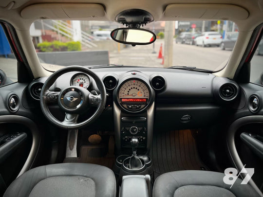 MINI COOPER COUNTRYMAN