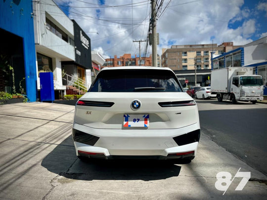 BMW IX XDrive40I