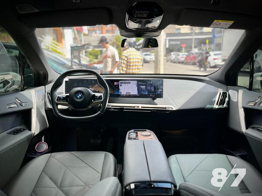 BMW IX XDrive40I