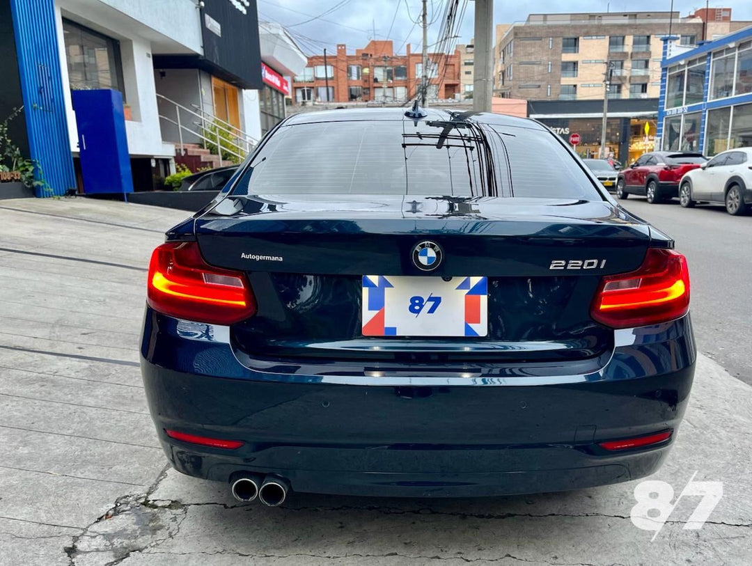 BMW SERIE 2 220I