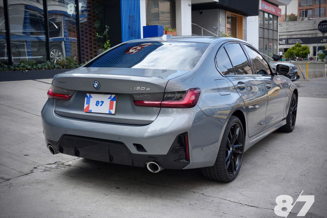 BMW 330E M SPORT PLUG IN