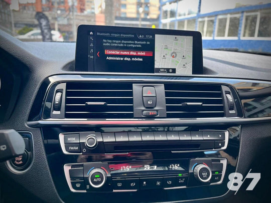 BMW 120i CONNECT