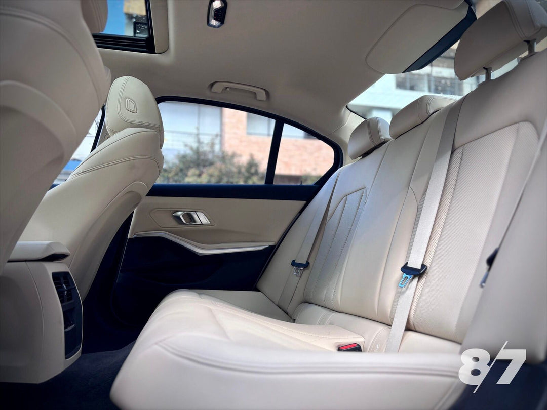 BMW 330E PLUG-IN HYBRID