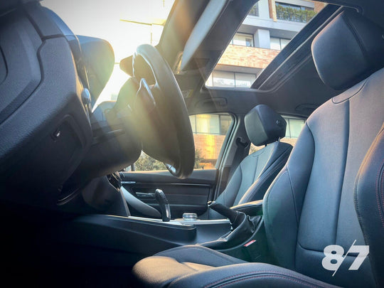 BMW 330E PLUG IN