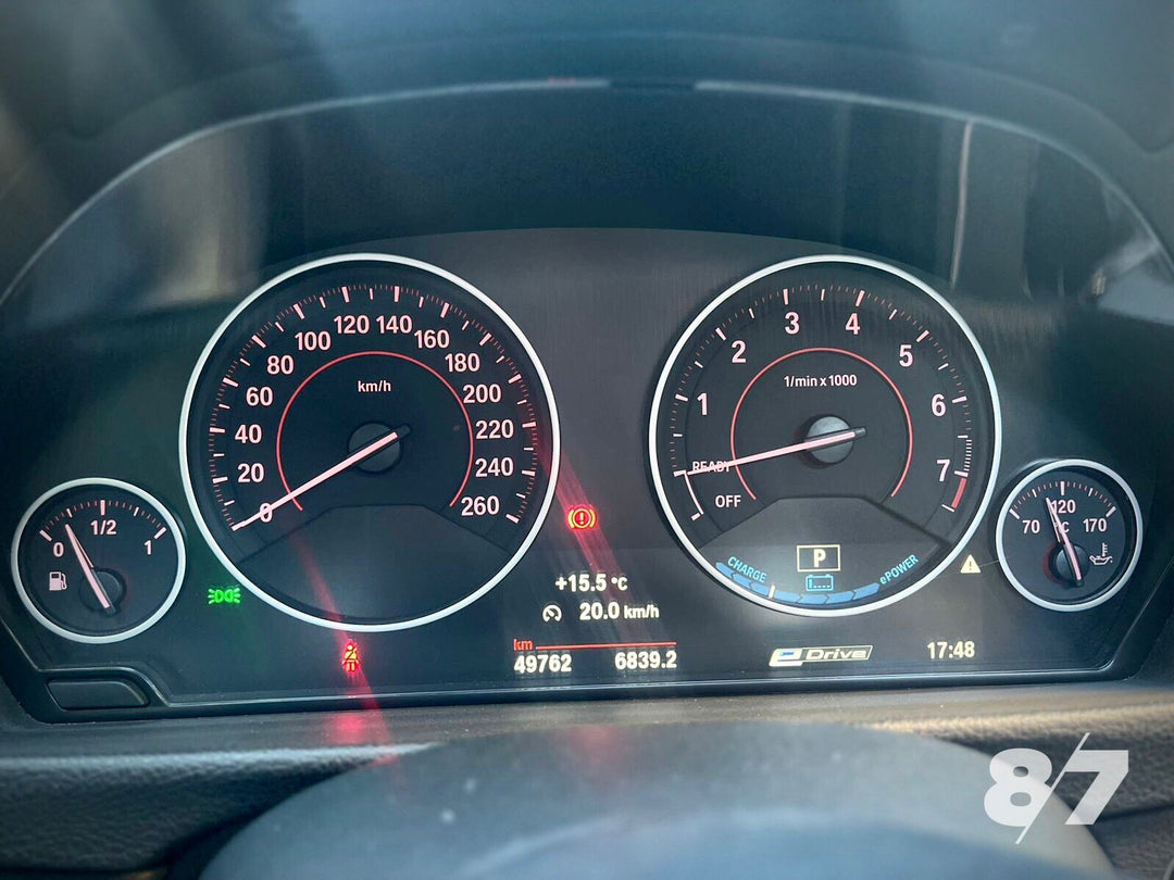 BMW 330E PLUG IN