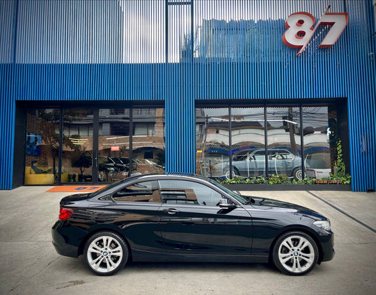 BMW 220I COUPE