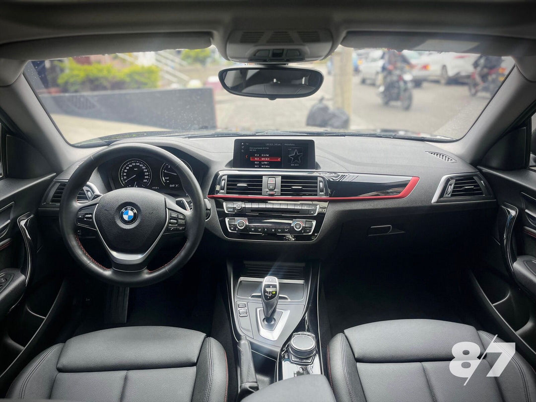BMW 220I COUPE